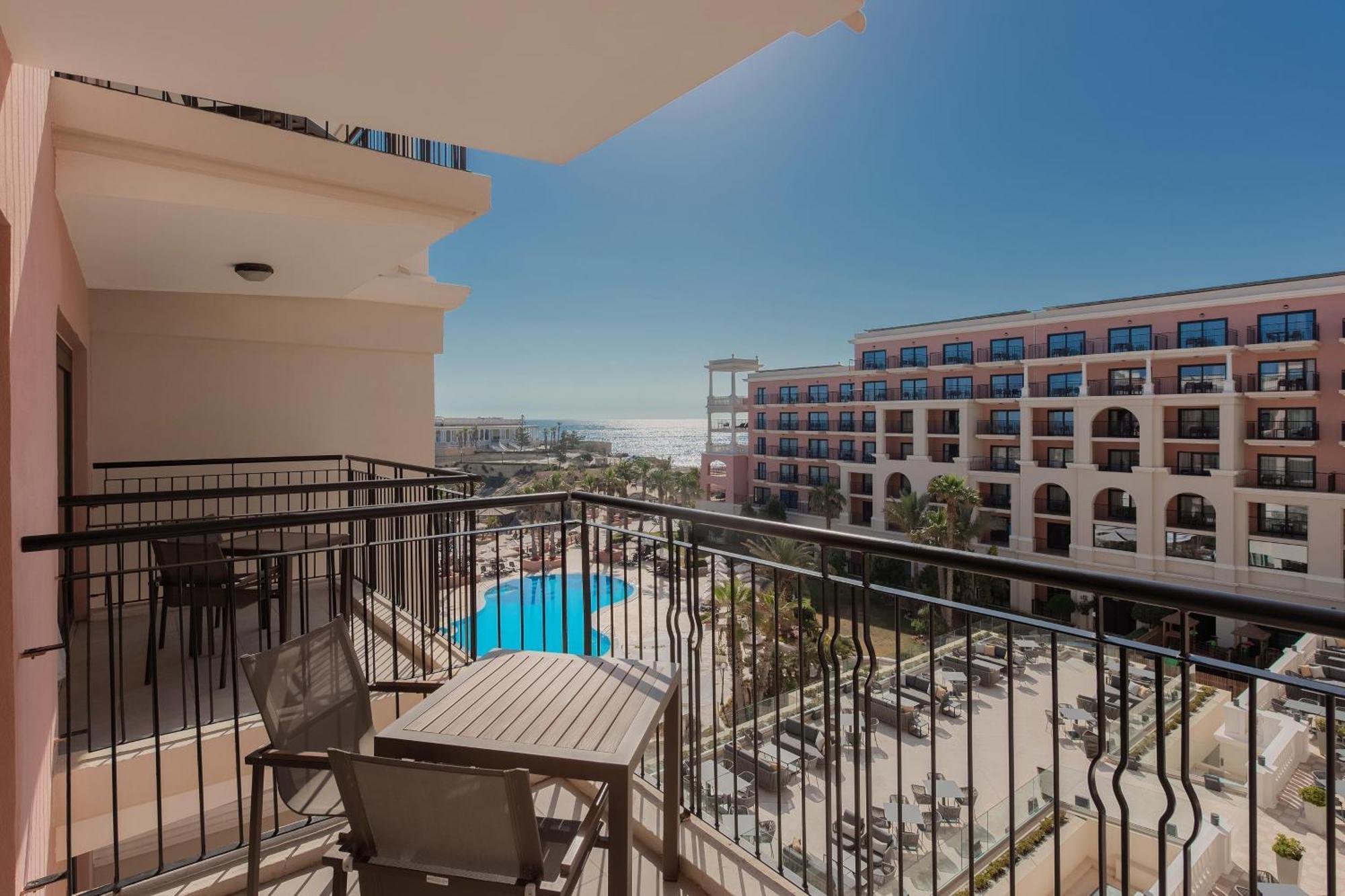 The Westin Dragonara Resort, Malta Saint Julian's Exterior photo Balcony of a hotel room